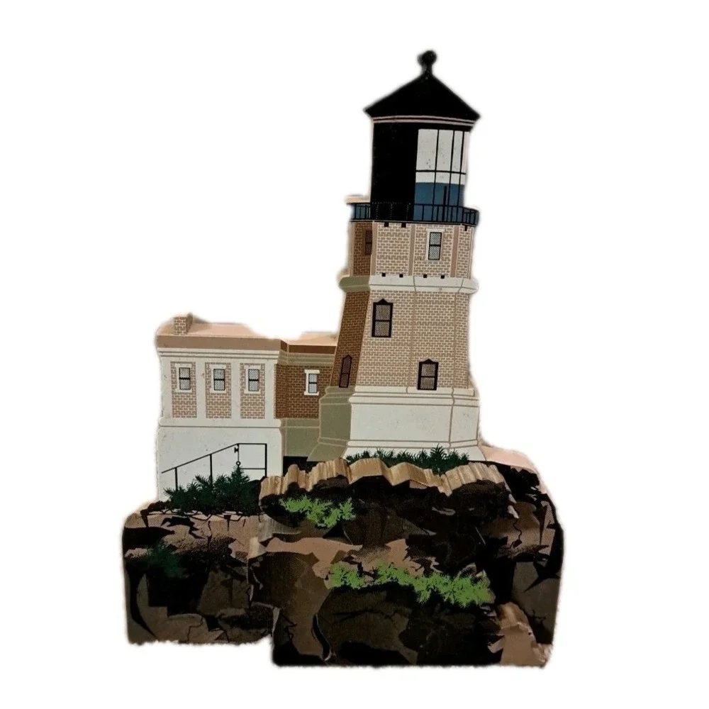 Vtg Sheila's Collectibles‎ Split Rock Lighthouse Self Sitter 1996